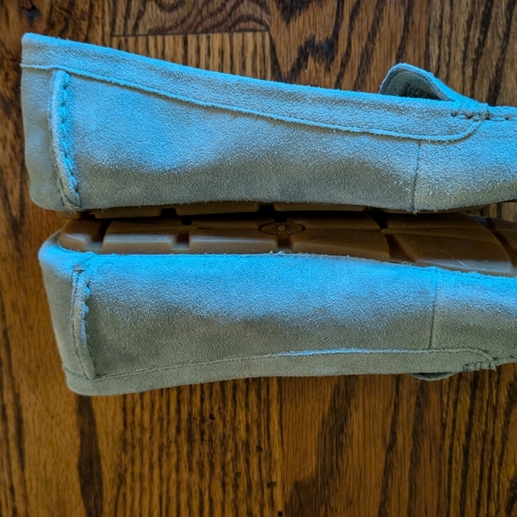 UGG® Flores Driving Loafer Baby Blue Suede Women Size 10 - Picture 2 of 5